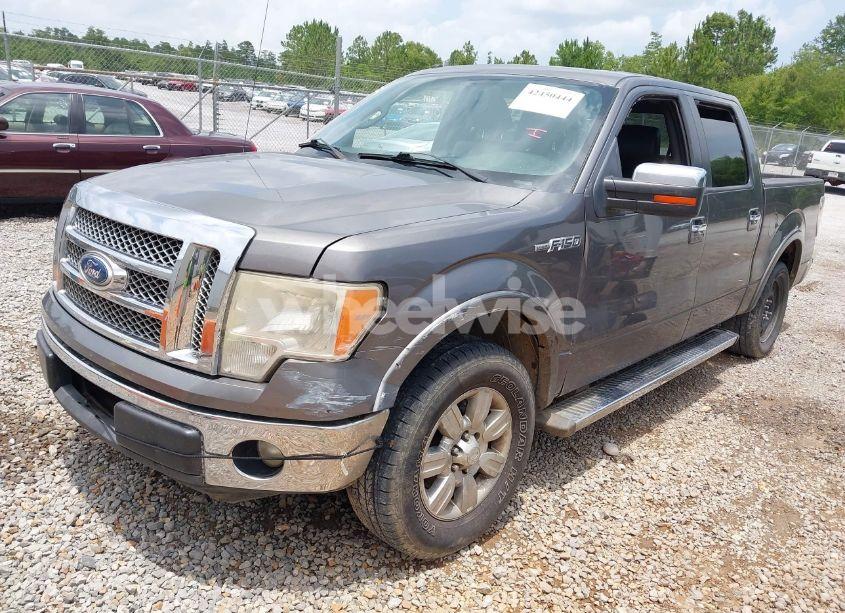 Photo 2 of 2011 Ford F-150 LARIAT (VIN 1FTFW1CF6BFB38219)