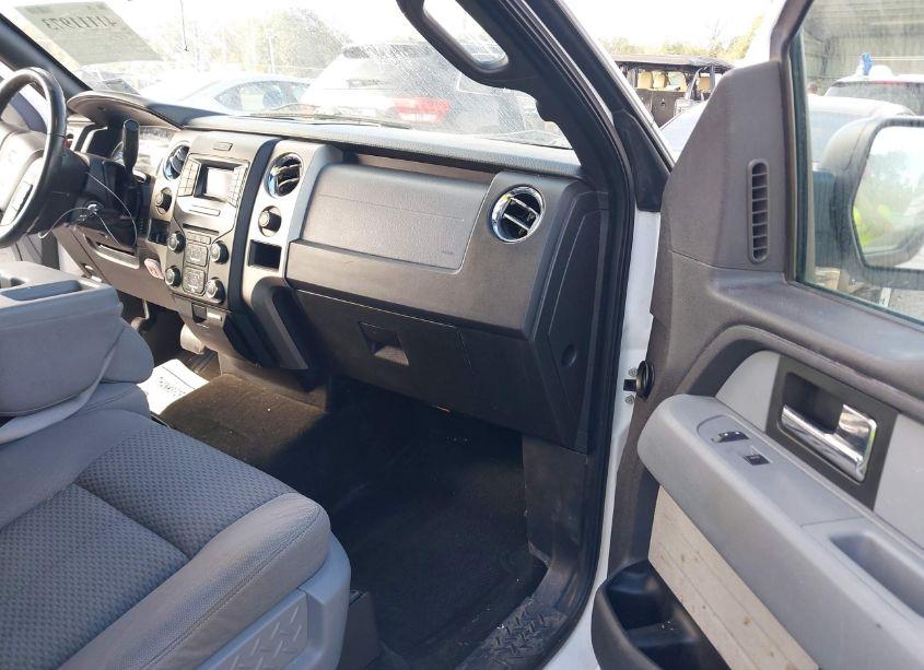Photo 5 of 2013 Ford F-150 XLT (VIN 1FTFW1CF6DKF17909)