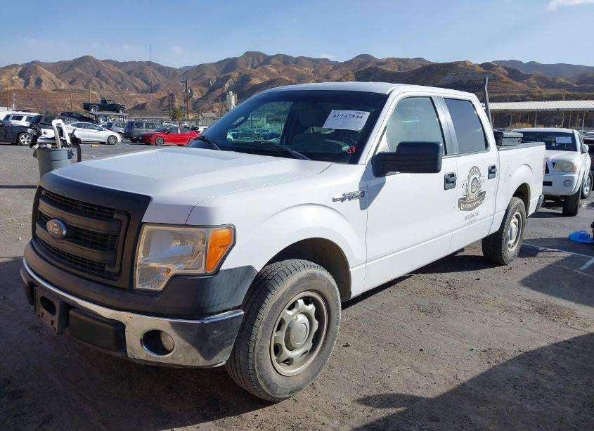 Photo 2 of 2014 Ford F-150 XL (VIN 1FTFW1CF6EKE85884)
