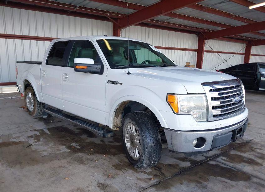 2014 Ford F-150 LARIAT (VIN 1FTFW1CF6EKF39619) main photo