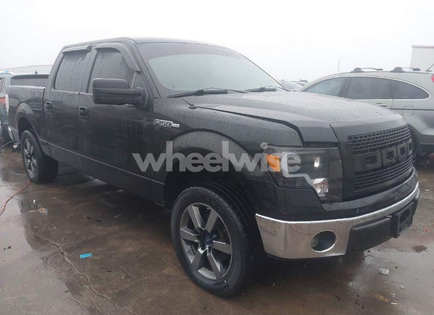 2013 Ford F-150 XL (VIN 1FTFW1CF7DFA18075) main photo