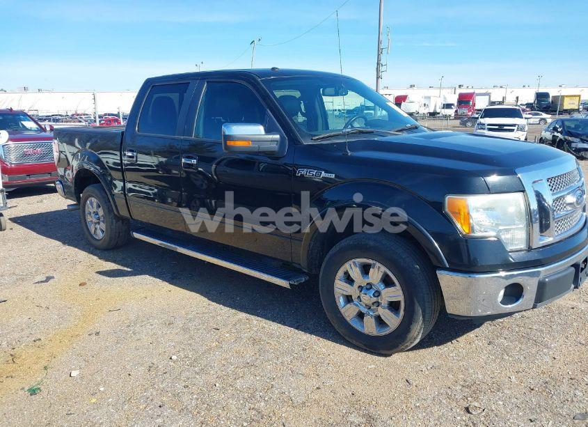 2011 Ford F-150 LARIAT (VIN 1FTFW1CF8BFC17262) main photo