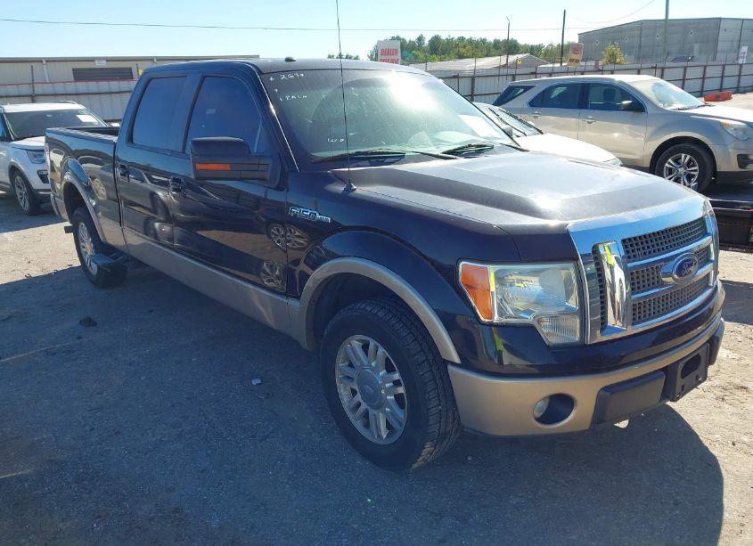 2011 Ford F-150 LARIAT (VIN 1FTFW1CF8BFC83486) main photo