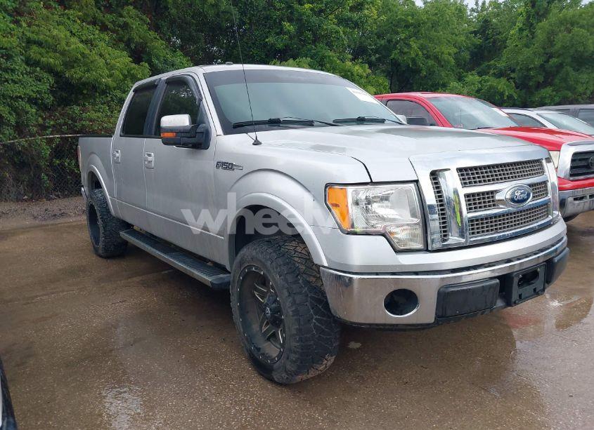 2011 Ford F-150 LARIAT (VIN 1FTFW1CF9BFB55533) main photo