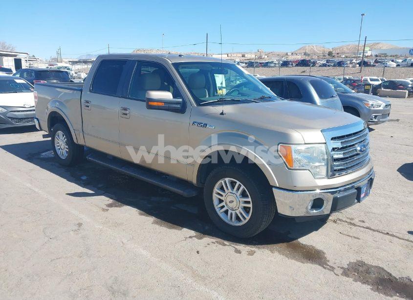 2013 Ford F-150 LARIAT (VIN 1FTFW1CF9DFB09459) main photo