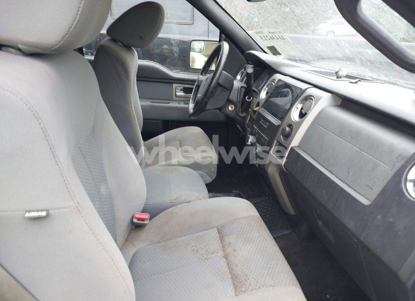 Photo 5 of 2011 Ford F-150 XLT (VIN 1FTFW1CFXBFA32856)