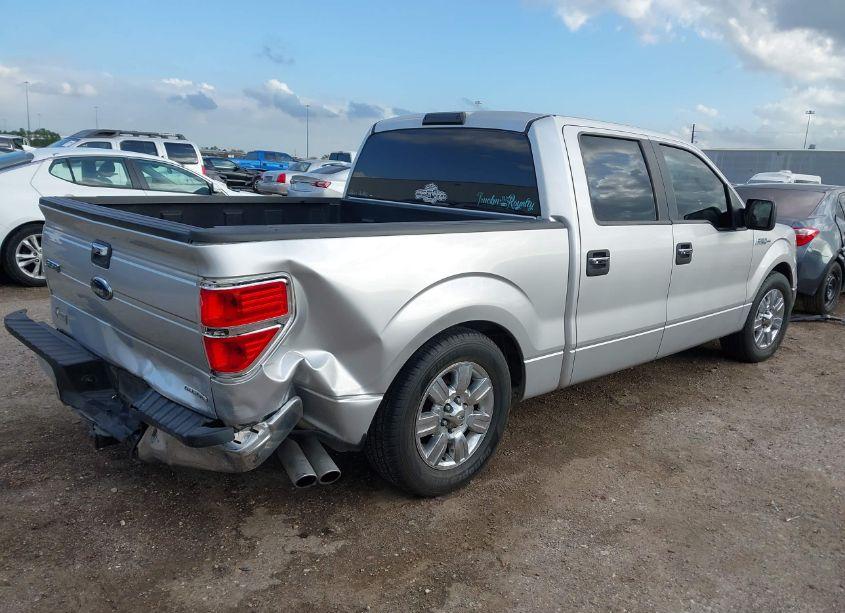 Photo 4 of 2011 Ford F-150 XLT (VIN 1FTFW1CFXBFA40214)