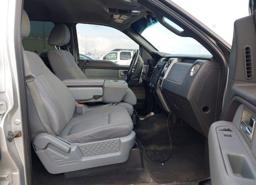 Photo 5 of 2011 Ford F-150 XLT (VIN 1FTFW1CFXBFA40214)