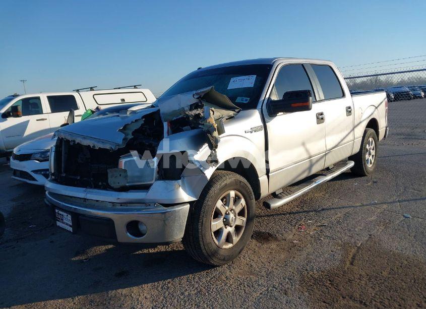 Photo 2 of 2014 Ford F-150 XLT (VIN 1FTFW1CFXEKF15954)