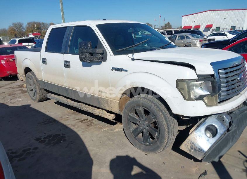 2011 Ford F-150 XLT (VIN 1FTFW1CT0BFB92587) main photo