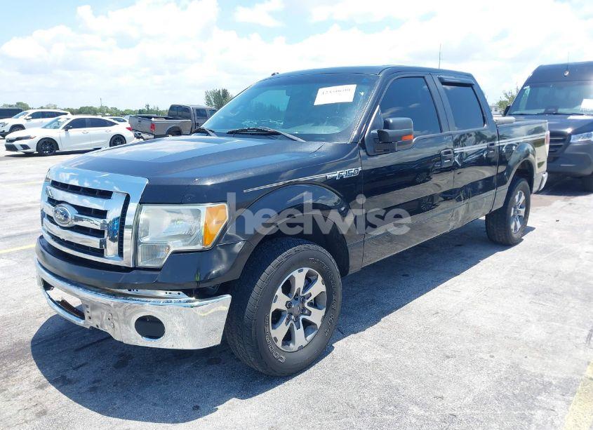 Photo 2 of 2012 Ford F-150 XLT (VIN 1FTFW1CT1CFA40920)