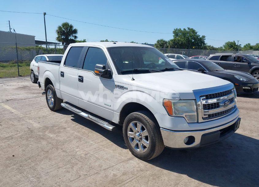 2013 Ford F-150 XLT (VIN 1FTFW1CT1DFA78052) main photo