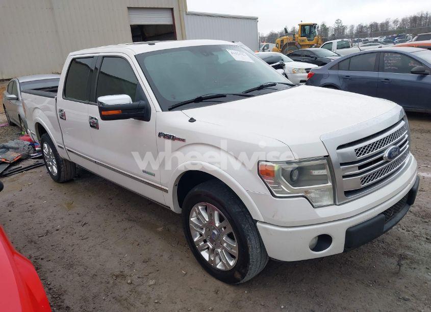 2013 Ford F-150 PLATINUM (VIN 1FTFW1CT1DFB27539) main photo