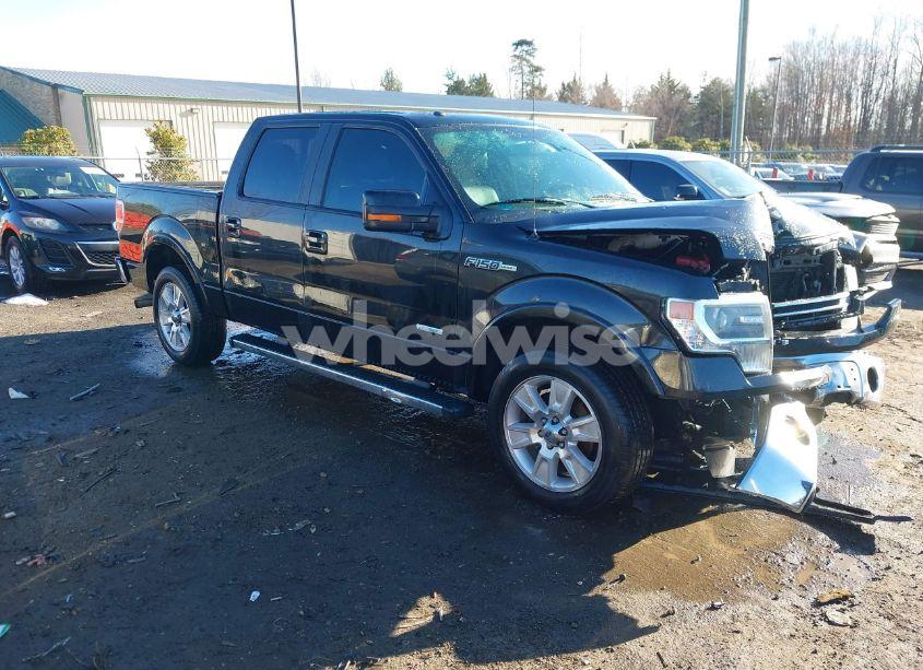 2013 Ford F-150 LARIAT (VIN 1FTFW1CT1DFB66700) main photo