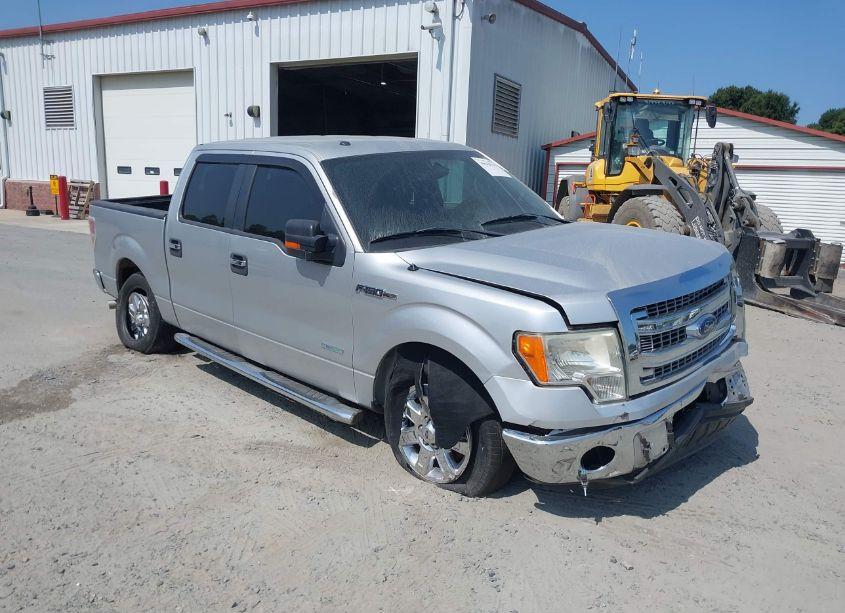 2013 Ford F-150 XLT (VIN 1FTFW1CT2DFD91353) main photo