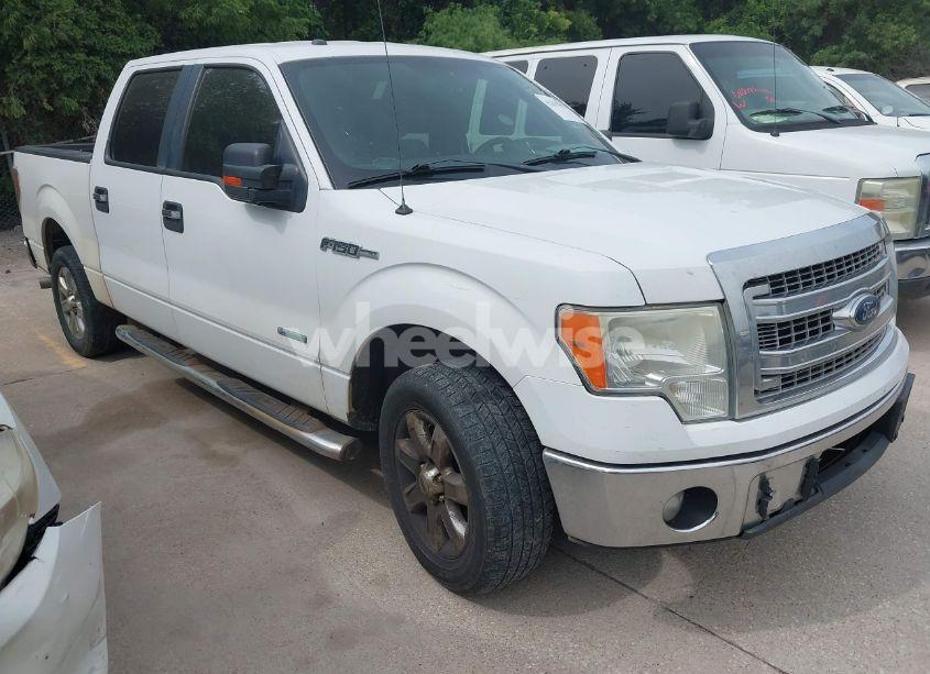 2013 Ford F-150 XLT (VIN 1FTFW1CT3DFA15390) main photo