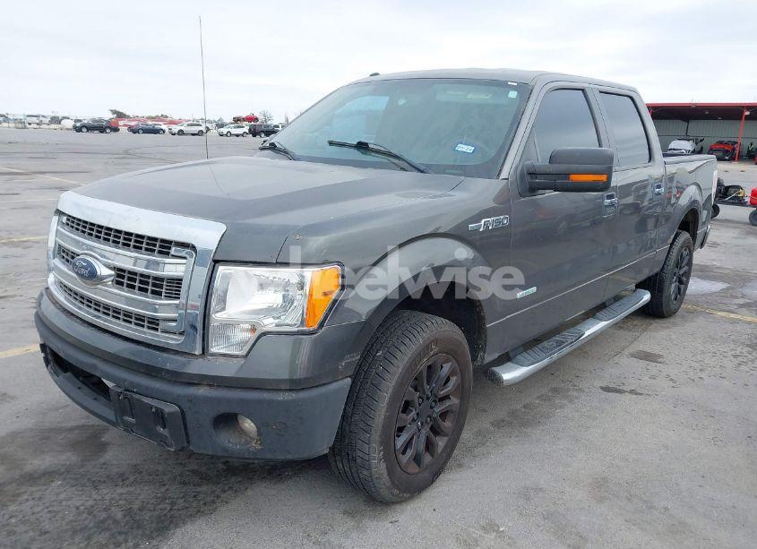 Photo 2 of 2013 Ford F-150 XLT (VIN 1FTFW1CT3DKG06956)