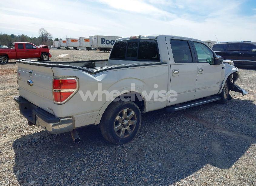 Photo 4 of 2013 Ford F-150 LARIAT (VIN 1FTFW1CT4DFB15983)