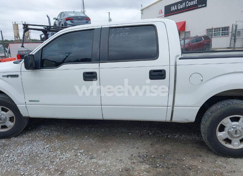 Photo 14 of 2014 Ford F-150 XLT (VIN 1FTFW1CT5EKE02077)
