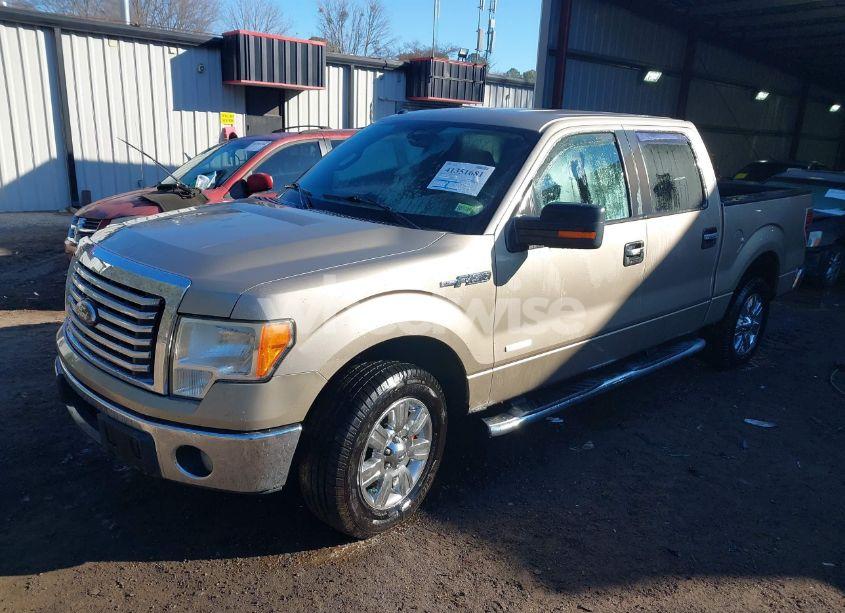 Photo 2 of 2011 Ford F-150 XLT (VIN 1FTFW1CT6BFC84450)