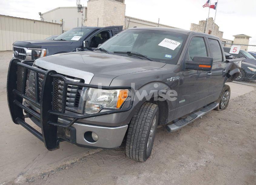 Photo 2 of 2012 Ford F-150 XLT (VIN 1FTFW1CT6CFB53584)