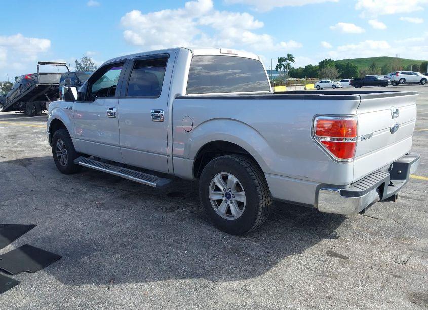 Photo 3 of 2013 Ford F-150 XLT (VIN 1FTFW1CT6DKD09874)