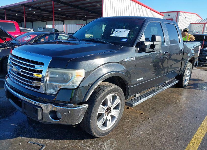 Photo 2 of 2014 Ford F-150 LARIAT (VIN 1FTFW1CT6EKF36046)