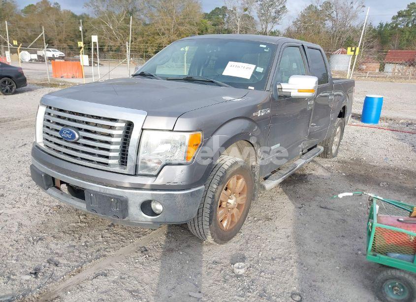 Photo 2 of 2011 Ford F-150 XLT (VIN 1FTFW1CT8BFC39025)
