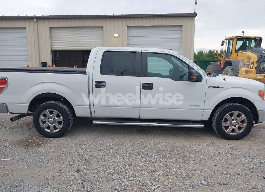 Photo 13 of 2013 Ford F-150 XLT (VIN 1FTFW1CT8DFA10198)