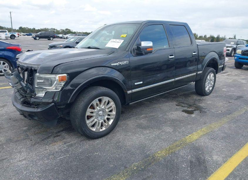 Photo 2 of 2013 Ford F-150 PLATINUM (VIN 1FTFW1CT8DFB96017)
