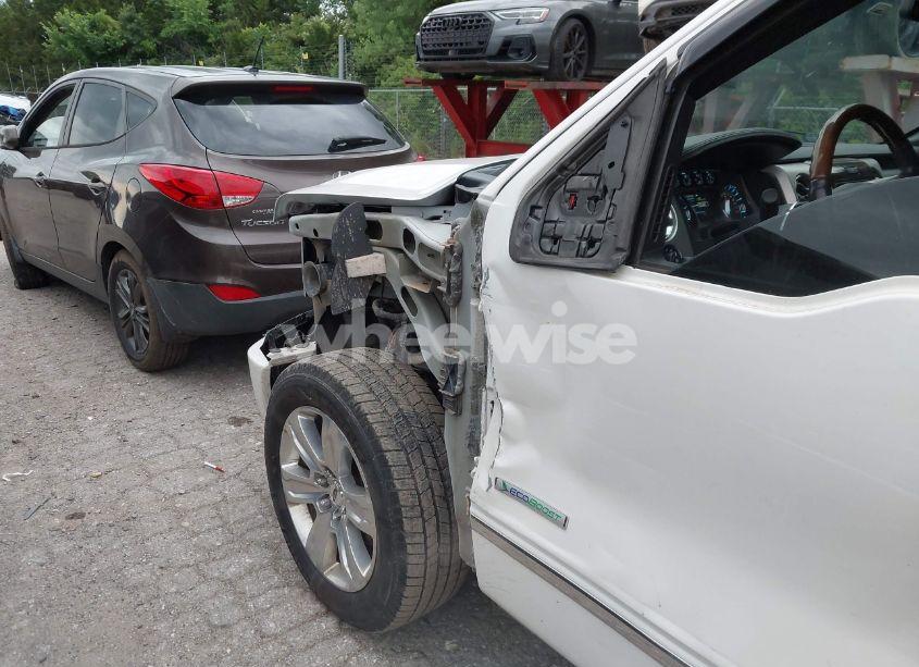 Photo 19 of 2014 Ford F-150 PLATINUM (VIN 1FTFW1CT8EFA28881)