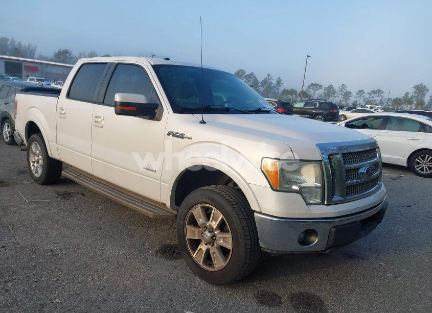 2011 Ford F-150 LARIAT (VIN 1FTFW1CT9BFB17418) main photo