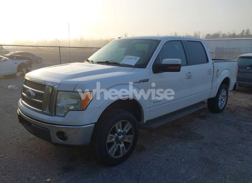 Photo 2 of 2011 Ford F-150 LARIAT (VIN 1FTFW1CT9BFB17418)