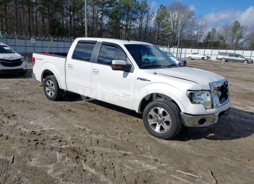 2011 Ford F-150 LARIAT (VIN 1FTFW1CT9BFC37364) main photo