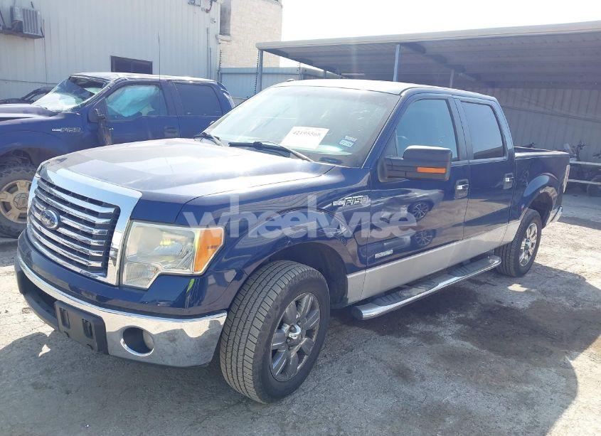 Photo 2 of 2011 Ford F-150 XLT (VIN 1FTFW1CT9BKE02241)