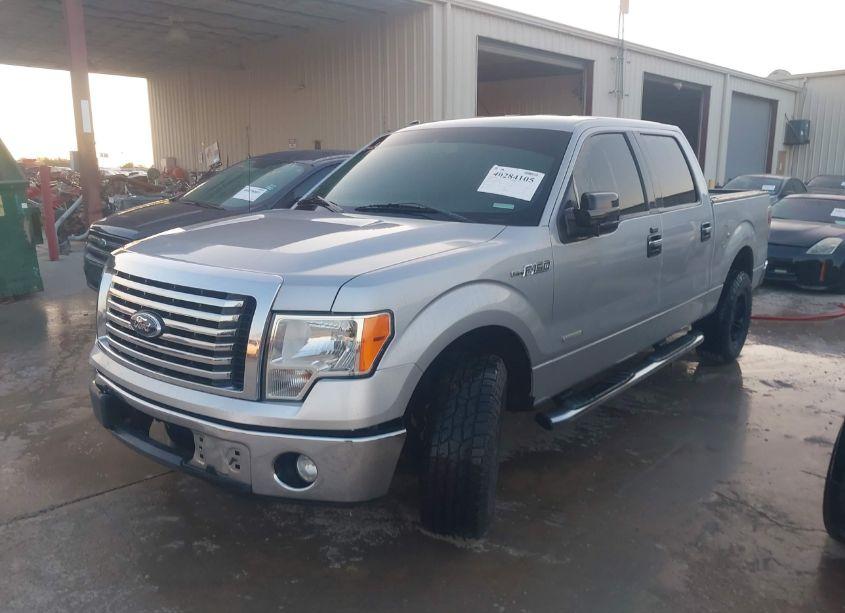 Photo 2 of 2012 Ford F-150 XLT (VIN 1FTFW1CT9CKD78153)