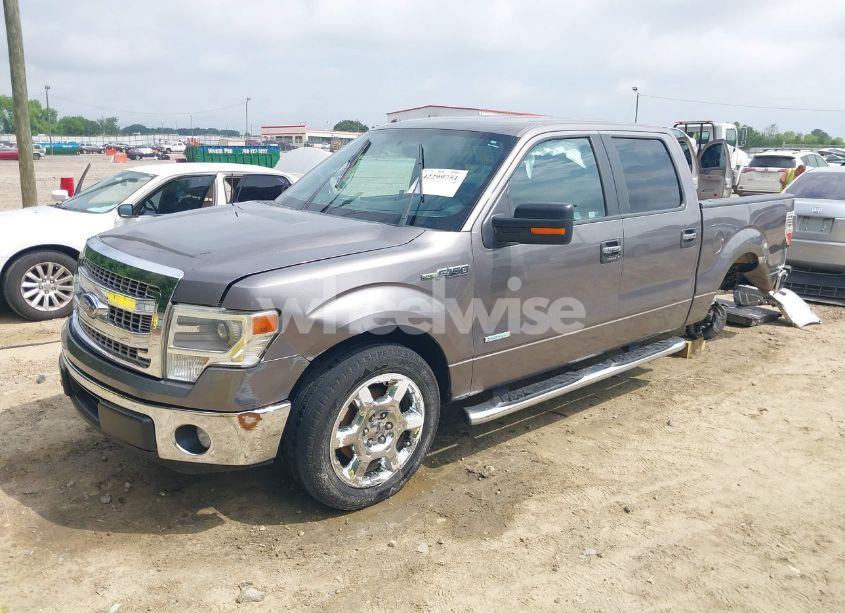 Photo 2 of 2014 Ford F-150 XLT (VIN 1FTFW1CT9EKE76022)