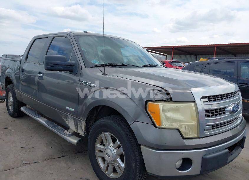 2013 Ford F-150 XLT (VIN 1FTFW1CTXDFA78857) main photo