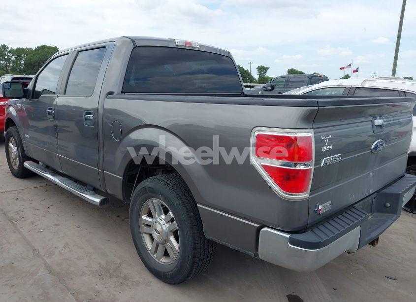 Photo 3 of 2013 Ford F-150 XLT (VIN 1FTFW1CTXDFA78857)
