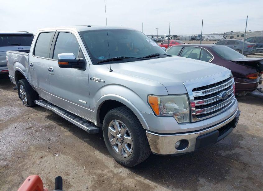 2013 Ford F-150 LARIAT (VIN 1FTFW1CTXDKG26170) main photo