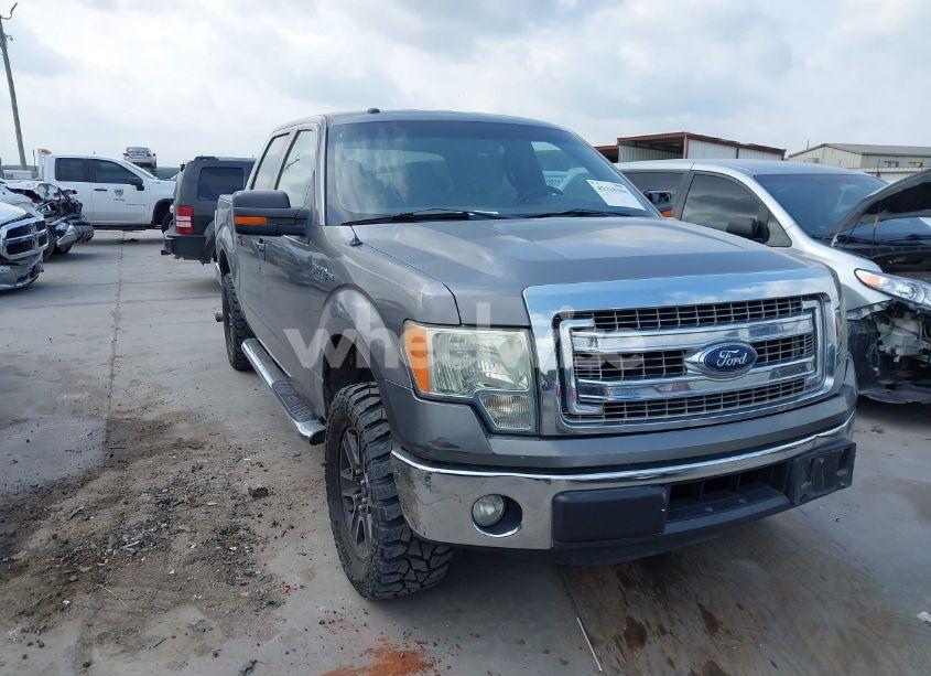 2014 Ford F-150 XLT (VIN 1FTFW1CTXEKF35966) main photo