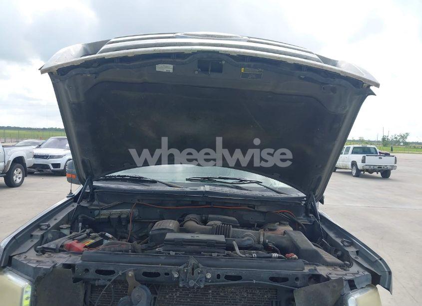 Photo 10 of 2010 Ford F-150 FX2 SPORT/HARLEY-DAVIDSON/KING RANCH/LARIAT/PLATINUM/XL/XLT (VIN 1FTFW1CV0AFA80811)