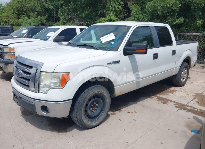 Photo 2 of 2010 Ford F-150 FX2 SPORT/HARLEY-DAVIDSON/KING RANCH/LARIAT/PLATINUM/XL/XLT (VIN 1FTFW1CV0AFB78124)