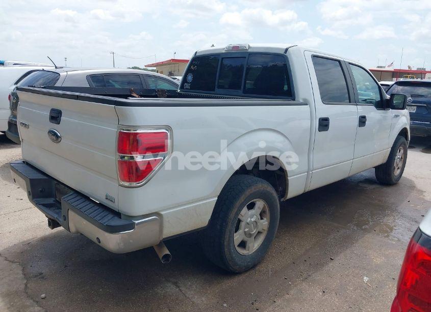 Photo 4 of 2010 Ford F-150 FX2 SPORT/HARLEY-DAVIDSON/KING RANCH/LARIAT/PLATINUM/XL/XLT (VIN 1FTFW1CV0AFB78124)