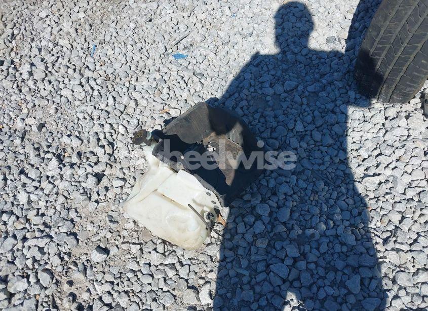 Photo 12 of 2010 Ford F-150 FX2 SPORT/HARLEY-DAVIDSON/KING RANCH/LARIAT/PLATINUM/XL/XLT (VIN 1FTFW1CV0AFC20937)