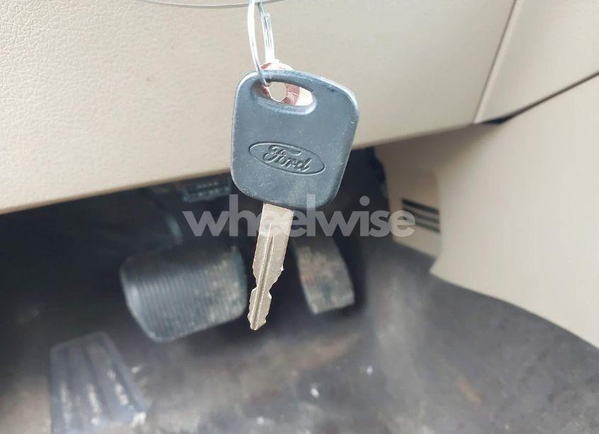 Photo 11 of 2010 Ford F-150 FX2 SPORT/HARLEY-DAVIDSON/KING RANCH/LARIAT/PLATINUM/XL/XLT (VIN 1FTFW1CV1AFA26448)