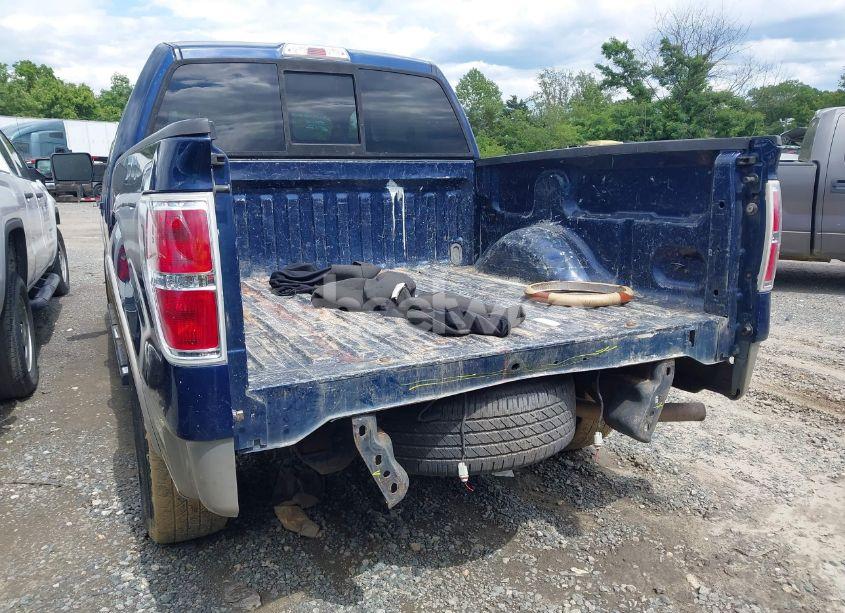 Photo 6 of 2010 Ford F-150 FX2 SPORT/HARLEY-DAVIDSON/KING RANCH/LARIAT/PLATINUM/XL/XLT (VIN 1FTFW1CV1AFA26448)