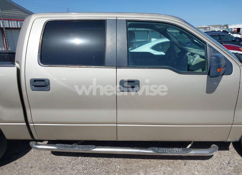 Photo 13 of 2010 Ford F-150 XLT (VIN 1FTFW1CV1AKA57531)