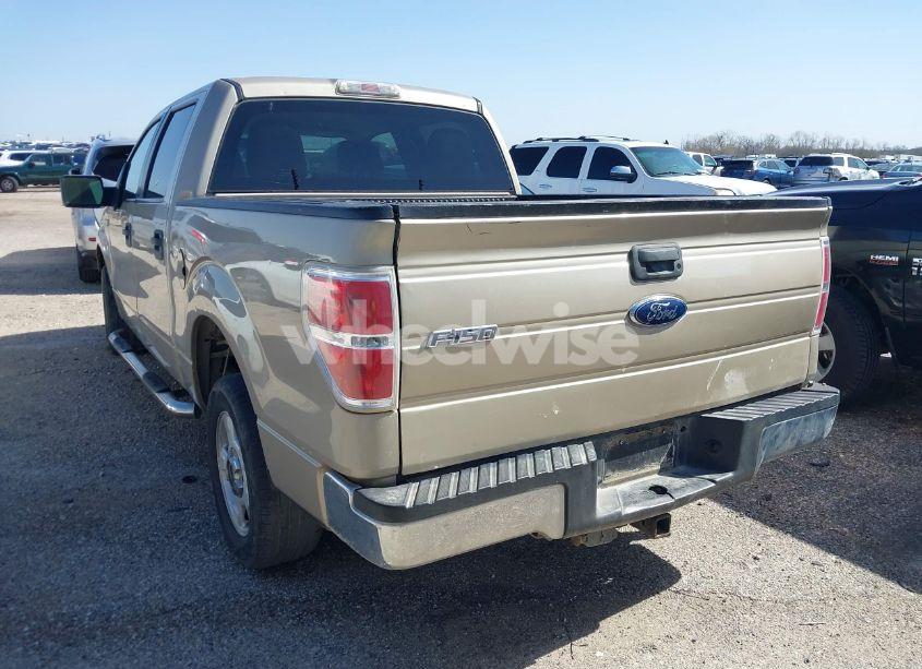 Photo 3 of 2010 Ford F-150 XLT (VIN 1FTFW1CV1AKA57531)