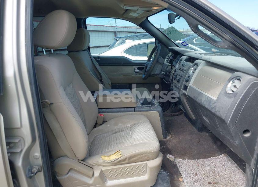 Photo 5 of 2010 Ford F-150 XLT (VIN 1FTFW1CV1AKA57531)